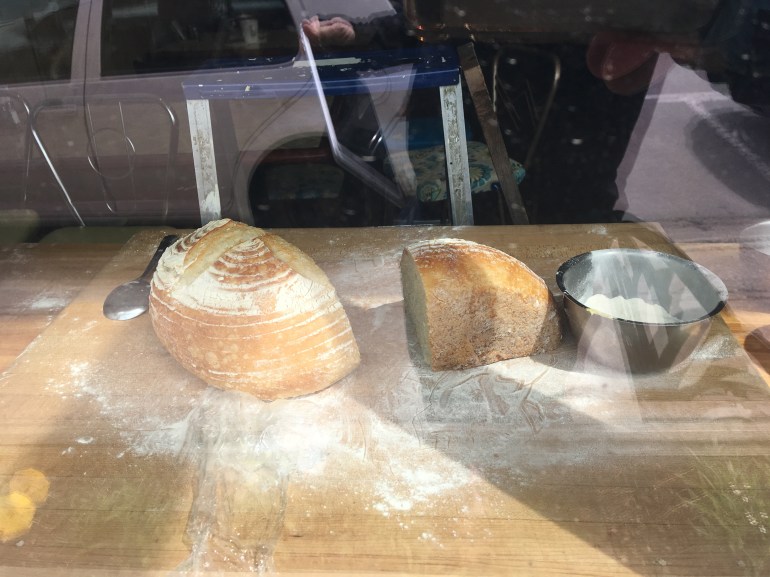 6CD8ADFB-057D-4E27-8001-E607E8F752F2